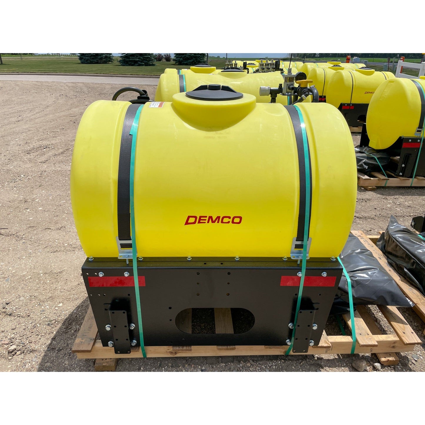 Demco RM200 200 Gallon Rear Mount Sprayer