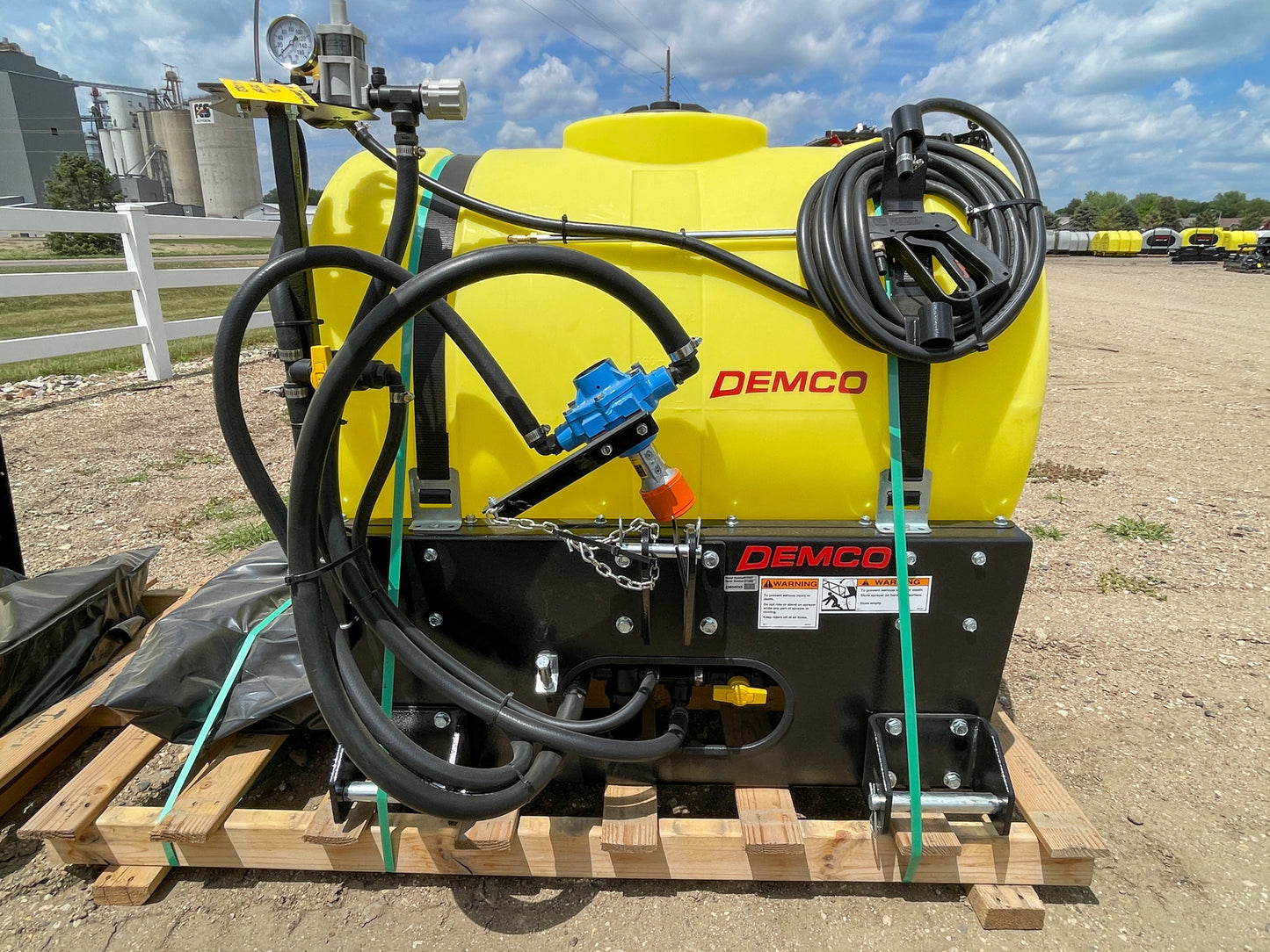 Demco RM200 200 Gallon Rear Mount Sprayer