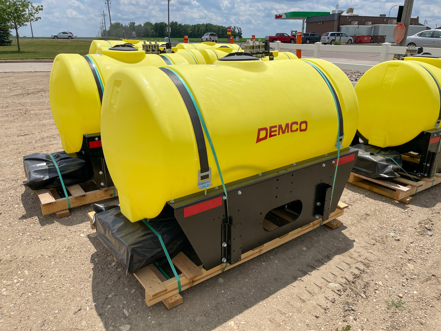 Demco RM200 200 Gallon Rear Mount Sprayer