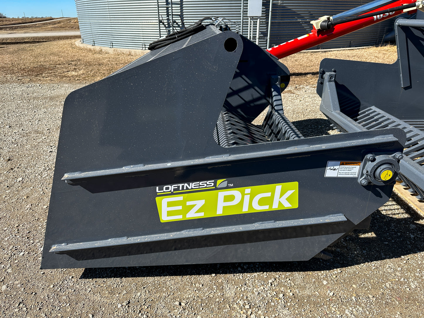 Loftness EZ Pick 720S Rock Picker